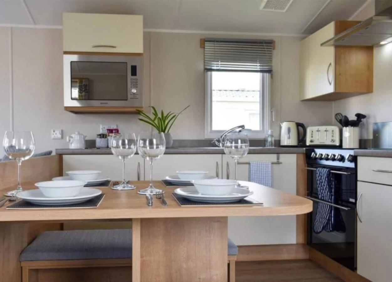 Brand New 2 Bedroom Lodge Perfect For Families Morecambe Exterior photo